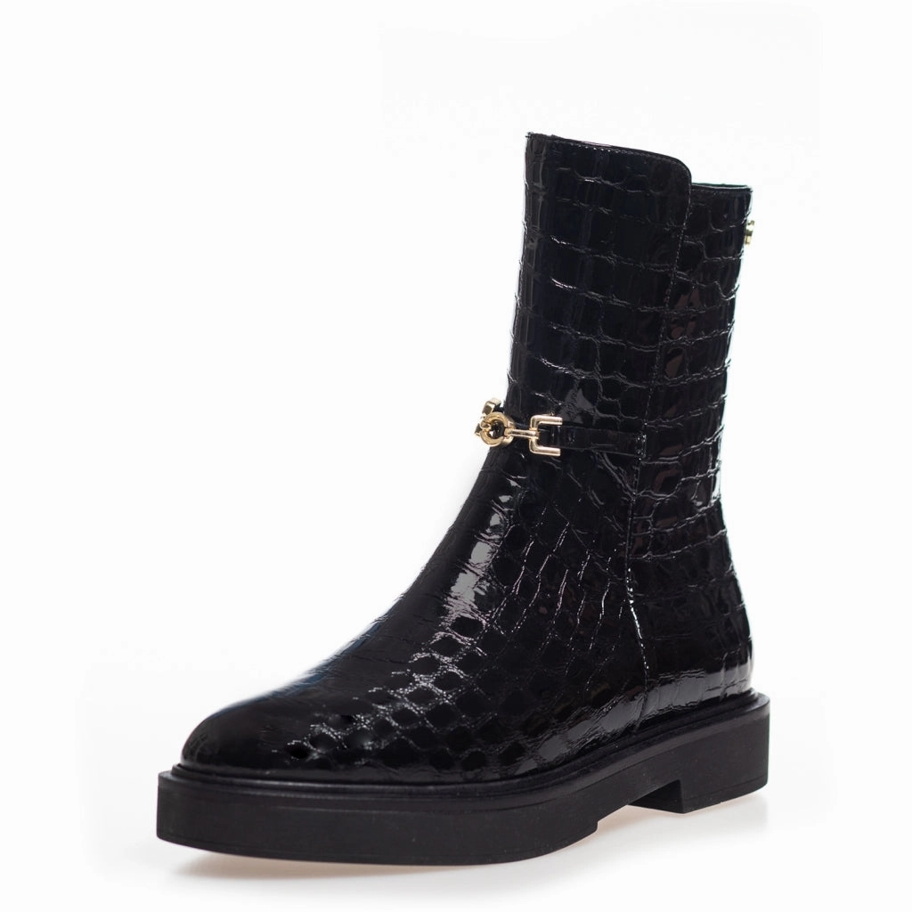 A MIRACLE BLACK - BLACK