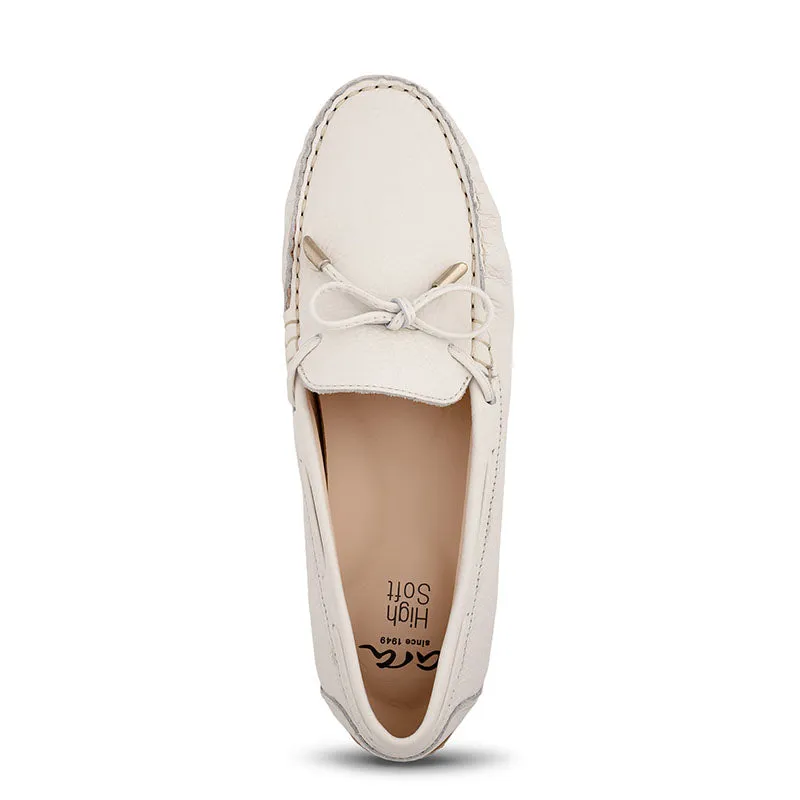 ALABAMA SPORT - CREAM LEATHER FLATS