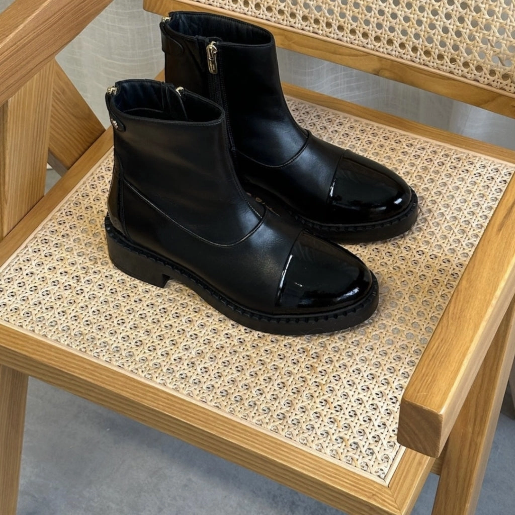 AMIE BOOTS PATENT - BLACK PATENT
