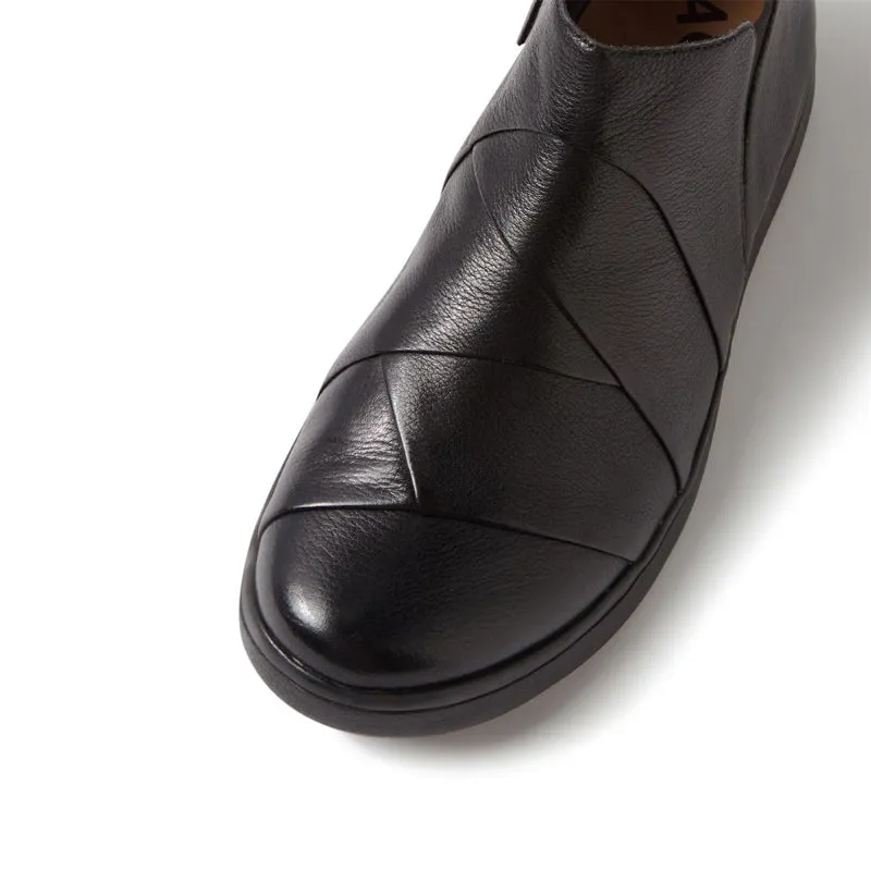 DAMLA XF - BLACK LEATHER-BLACK SOLE FS