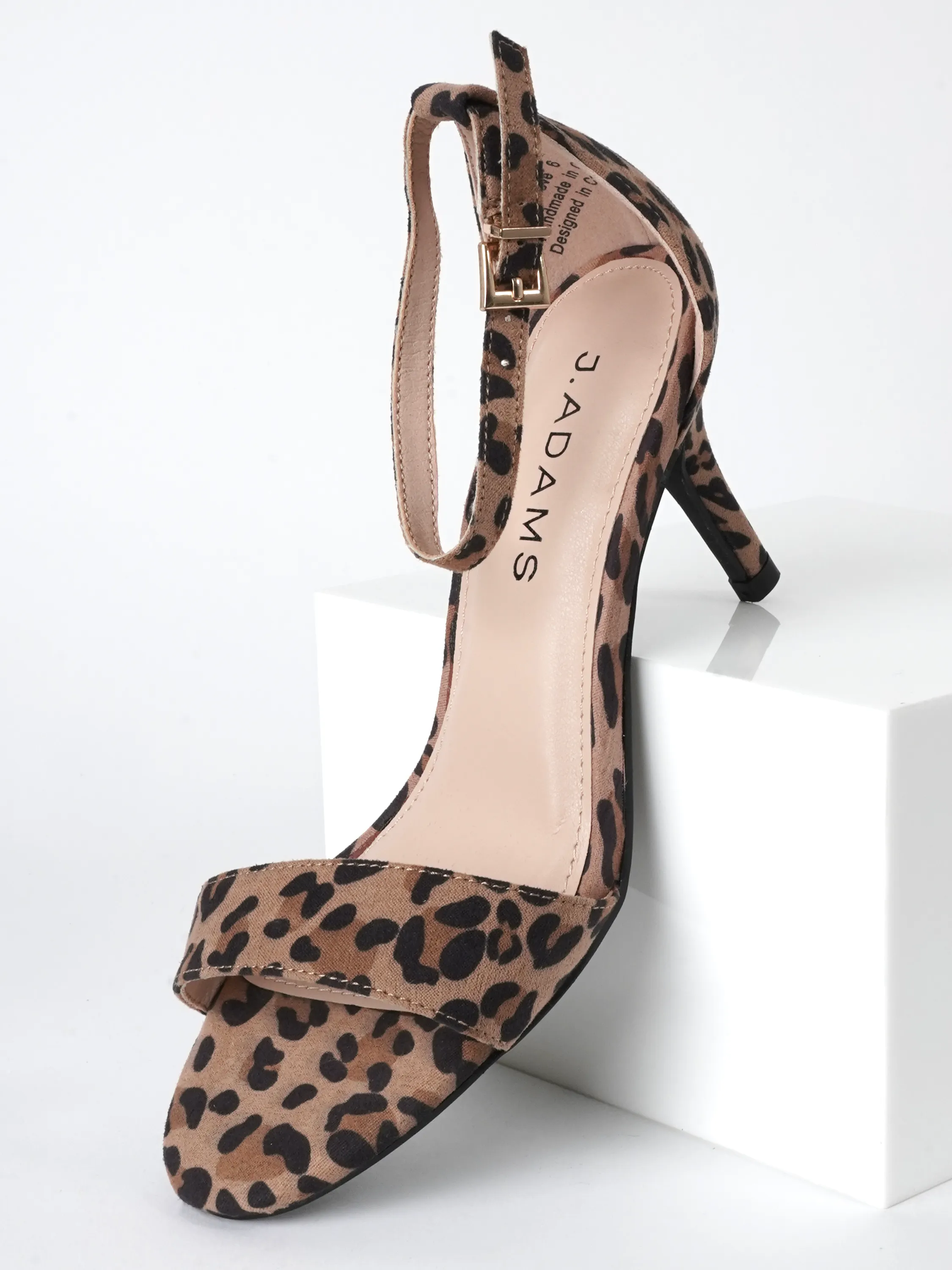 Dove | Leopard