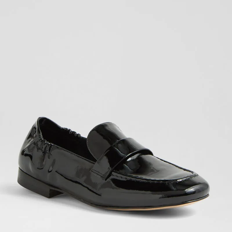 EFRAN W - BLACK PATENT LEATHER LOAFER FLATS