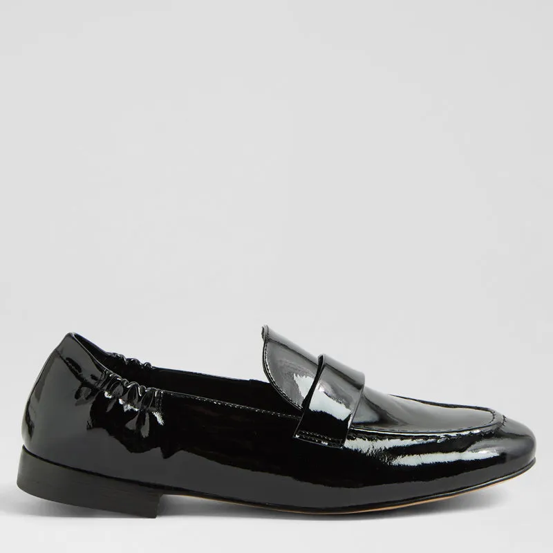 EFRAN W - BLACK PATENT LEATHER LOAFER FLATS