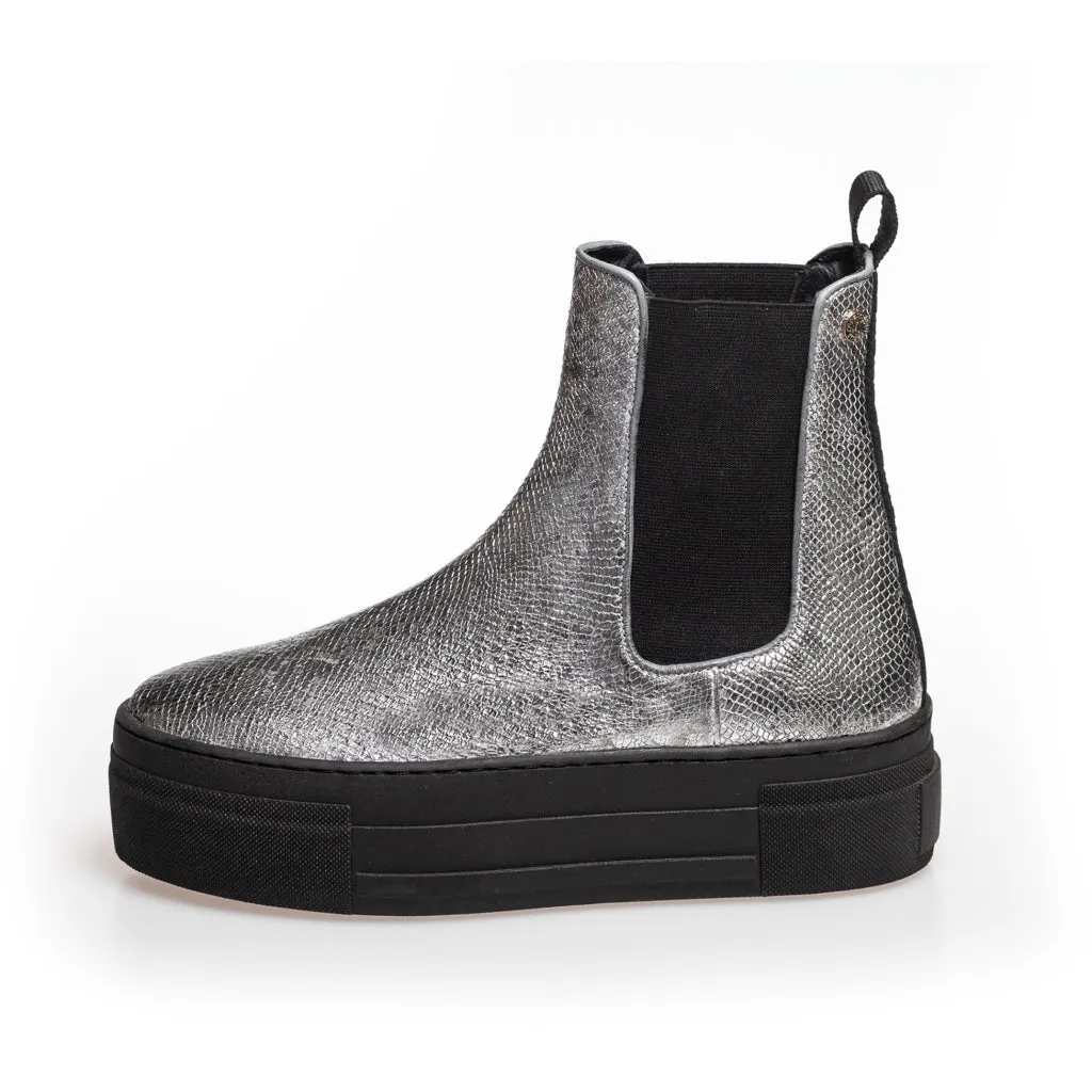 ENYA BOOT SILVER - Silver Snake