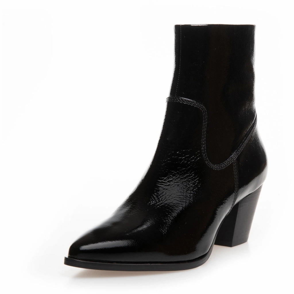 IT'S ALL ABOUT WALKING - PATENT - BLACK PATENT
