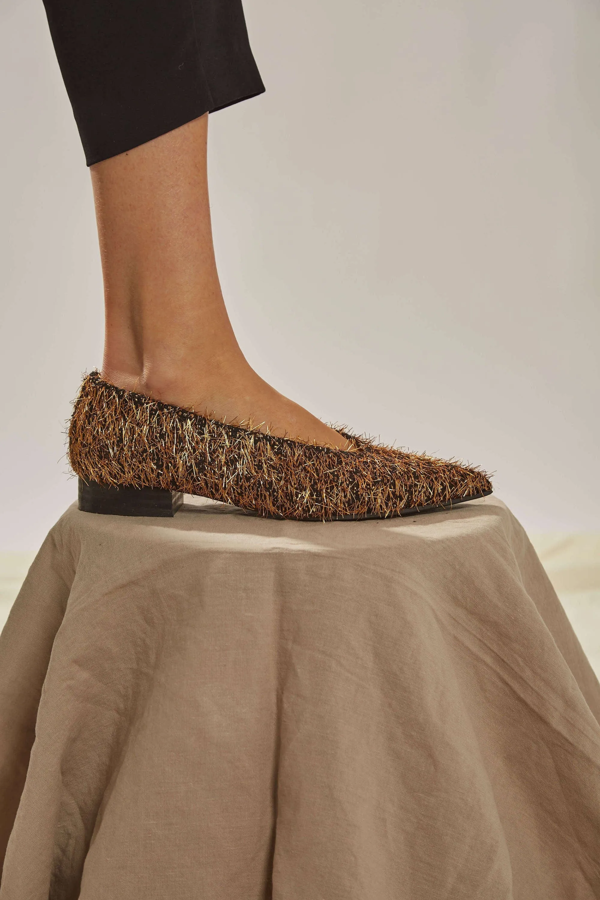 Metal Furry Vegan Ballerinas | Black & Gold