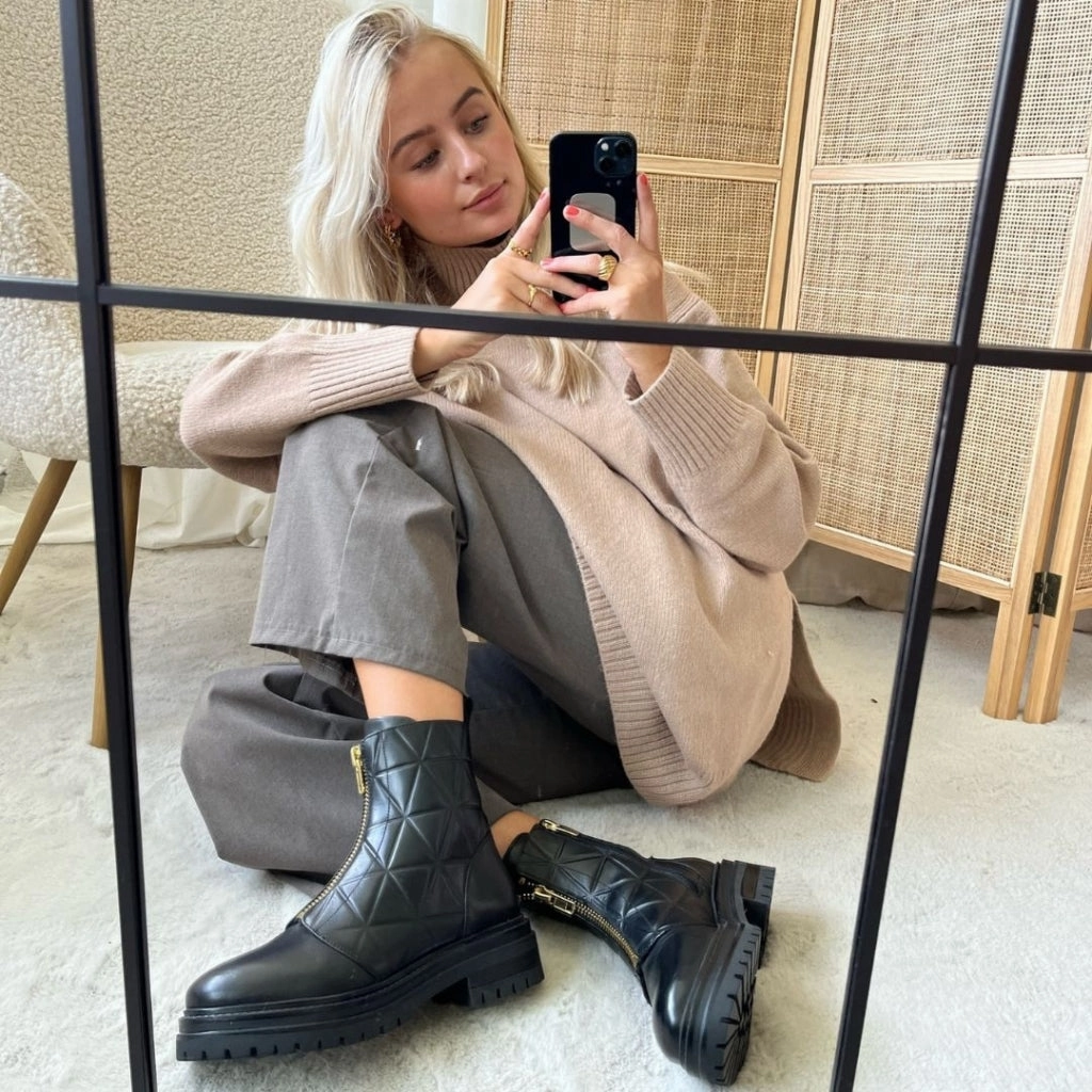 MOONLIGHT LEATHER - BLACK
