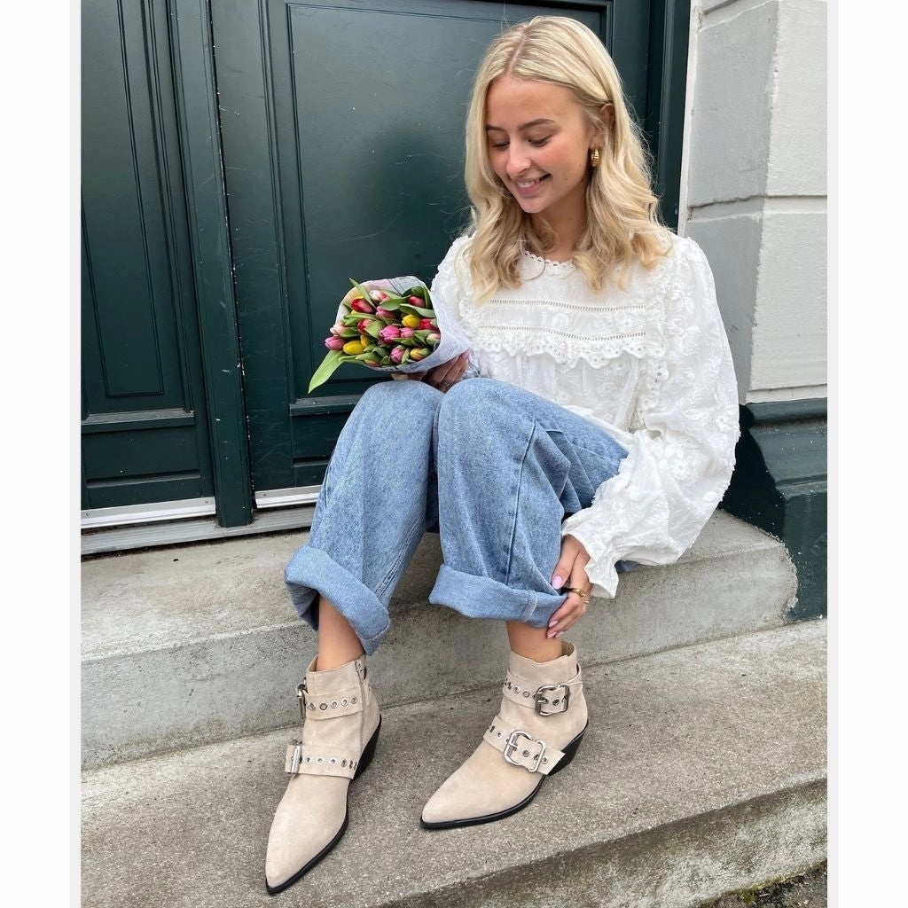 MOVE FOR MORE SUEDE - BEIGE