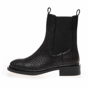 MOVEMENT - BLACK