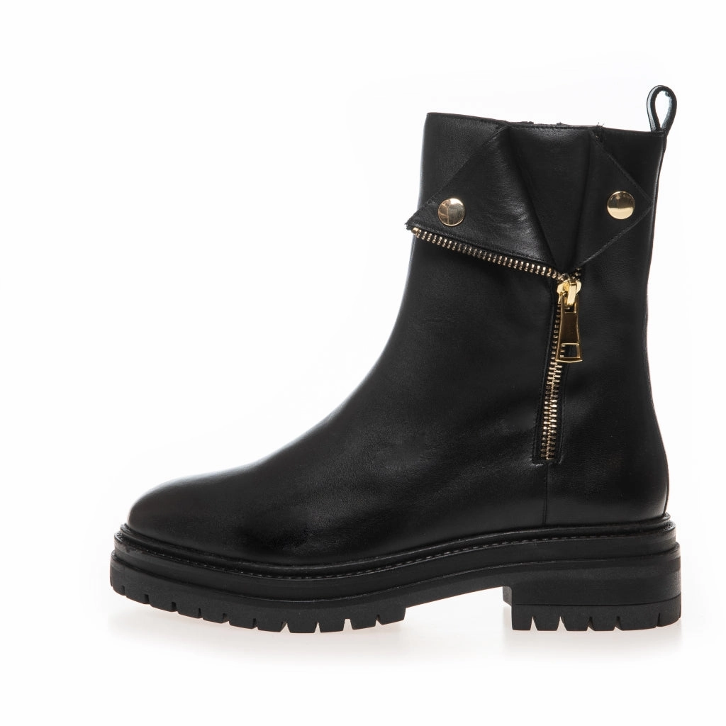 MY BOOTS AND MORE 1 - BLACK