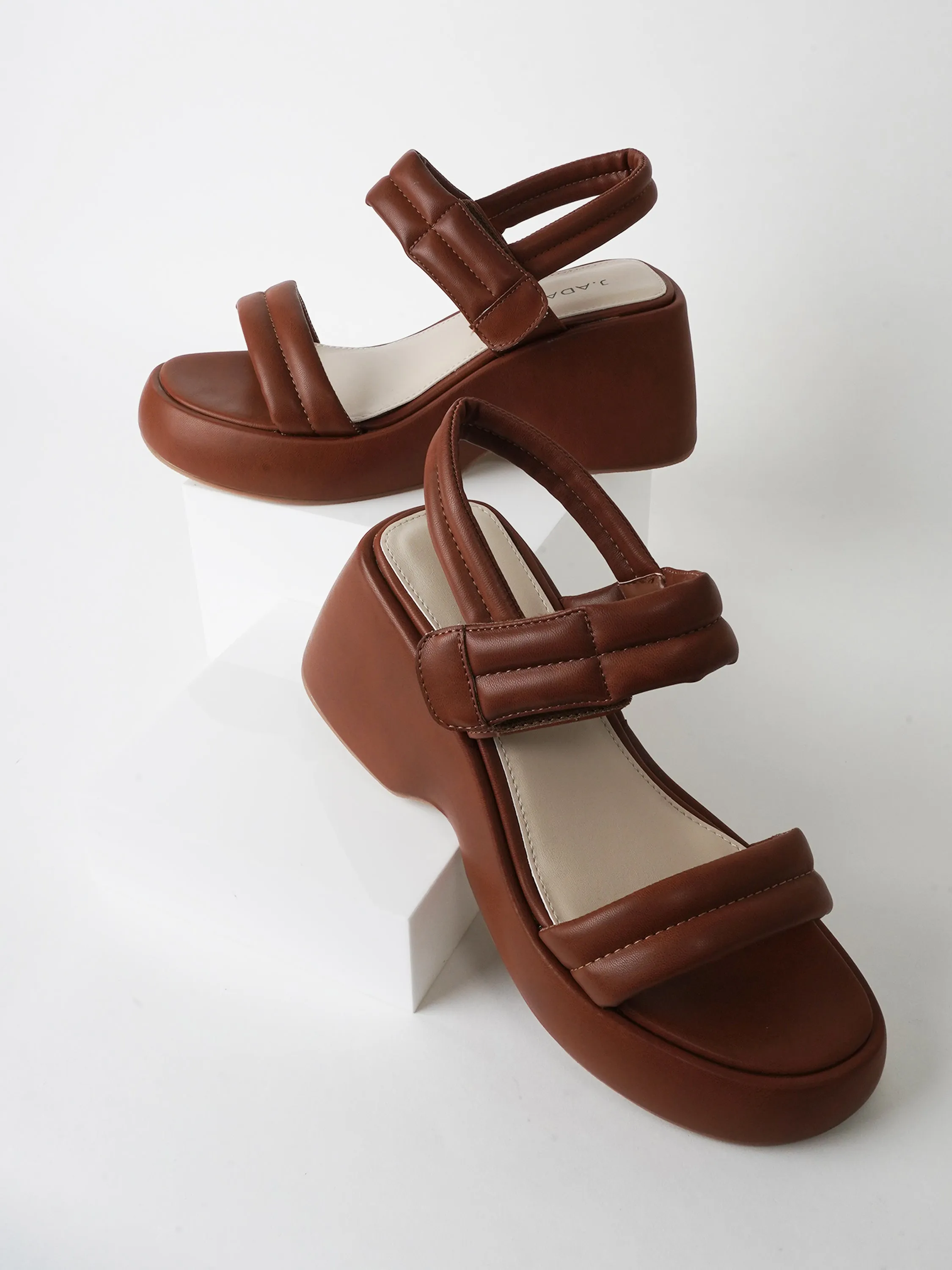Rayanne | Chestnut