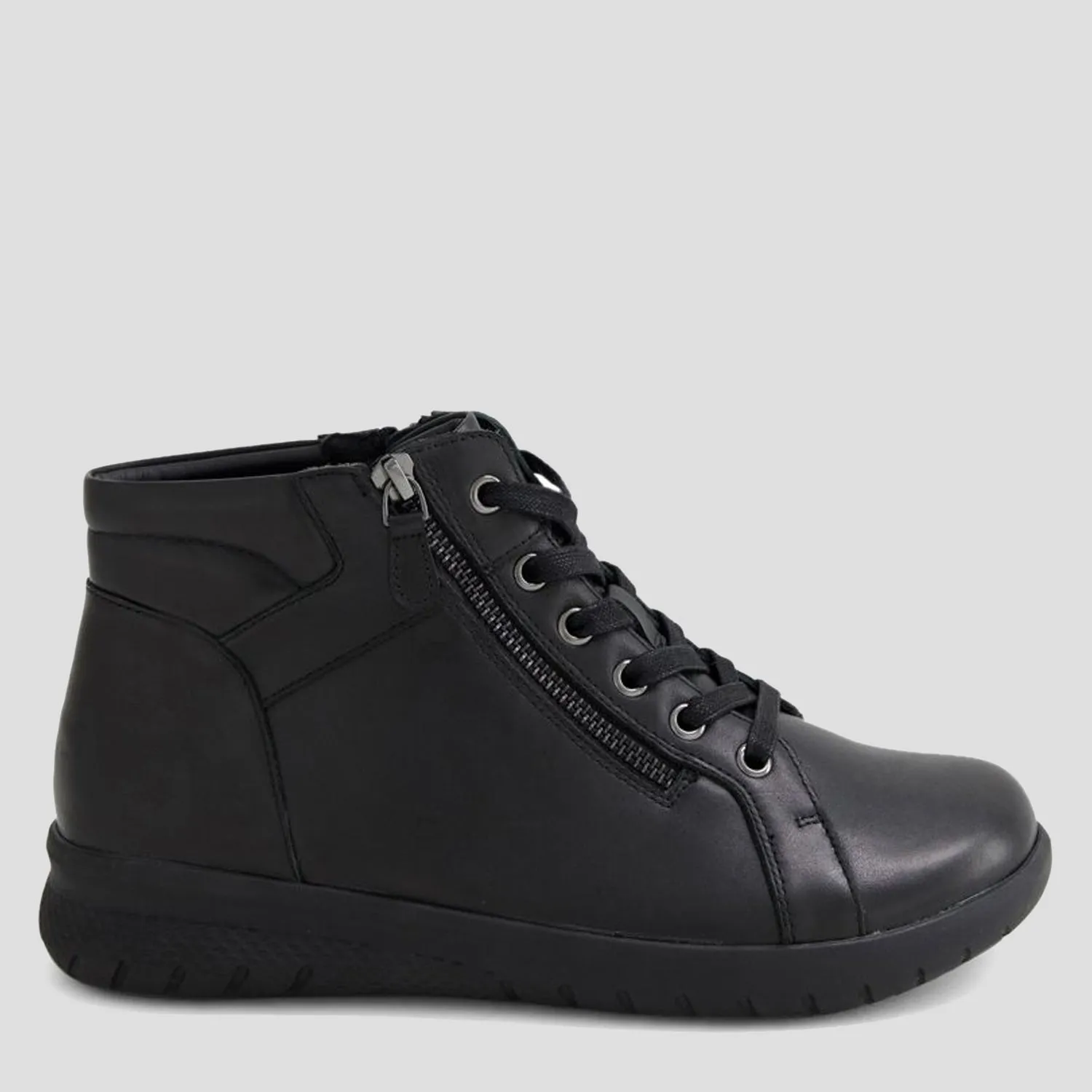 SHAUNAT XF - BLACK LEATHER LACE UP ANKLE BOOTS