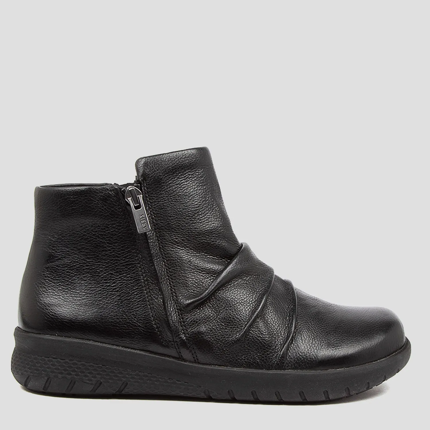 SHAYNE XF - BLACK LEATHER FINAL SALE