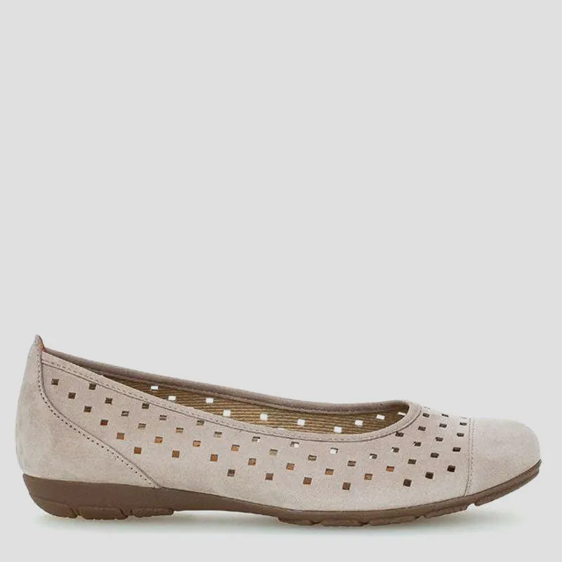 SKYLAR GA - LINEN NUBUCK FLATS