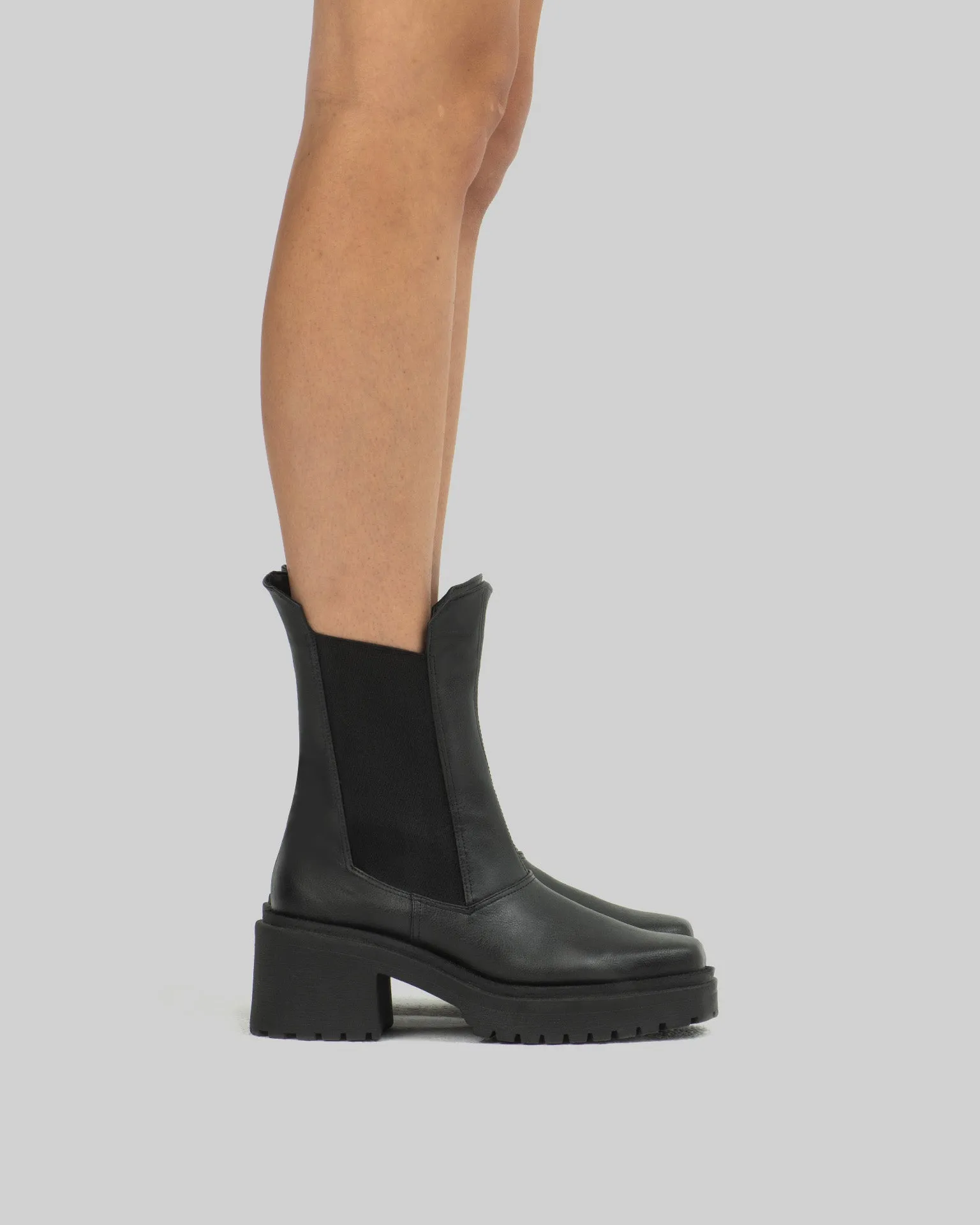 Squared Women's Chelsea Grape Leather Vegan Boots | Black