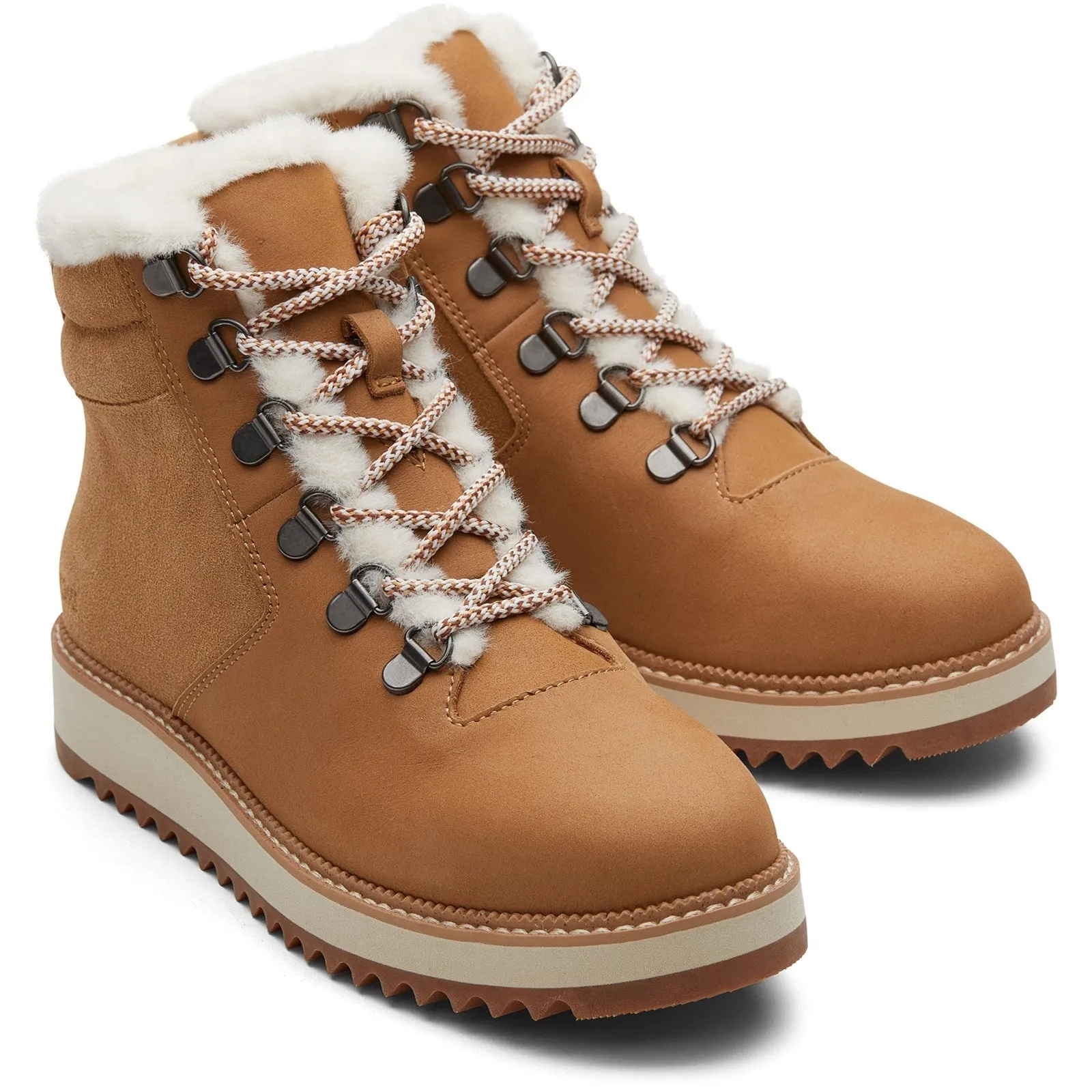TOMS Mojave Boots