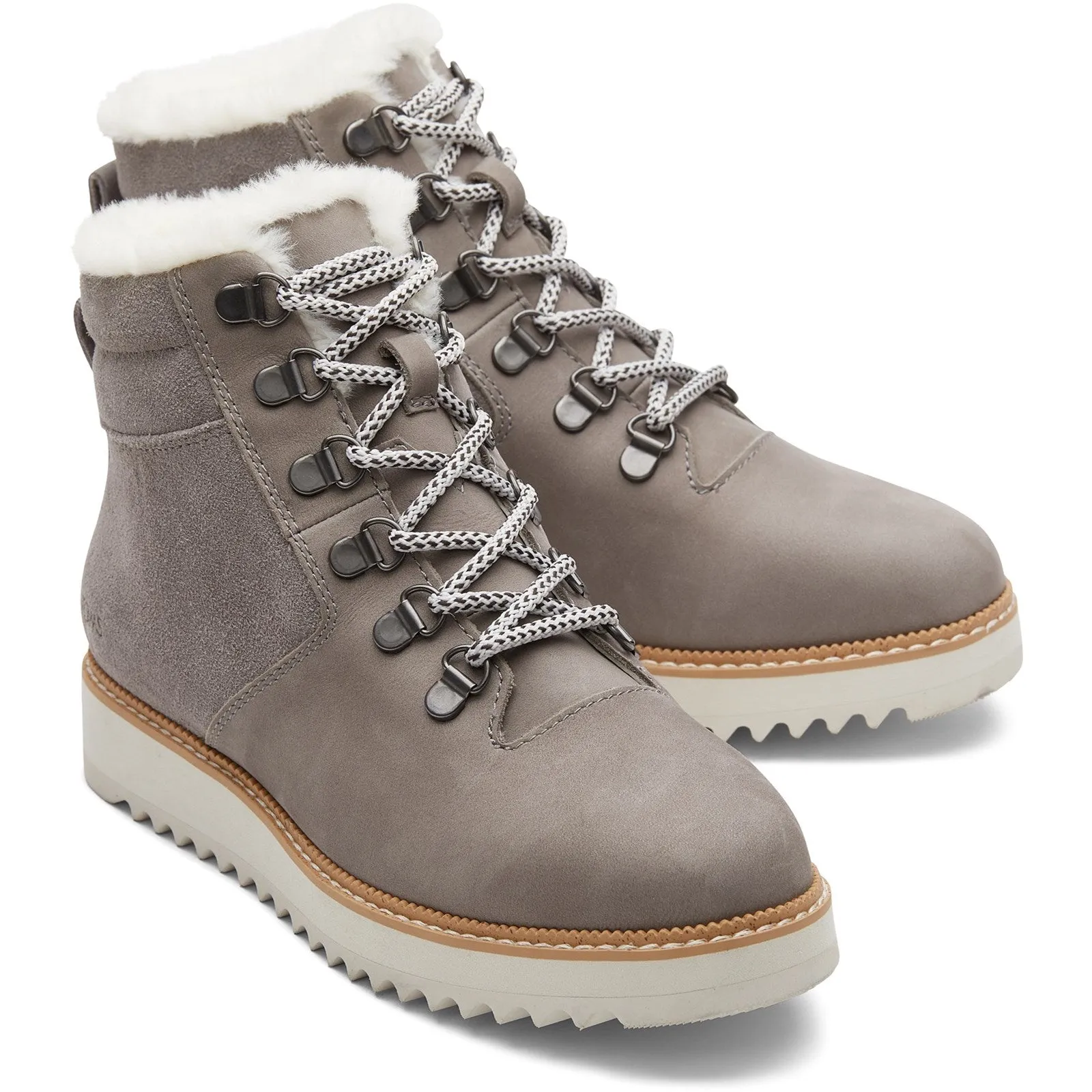 TOMS Mojave Boots
