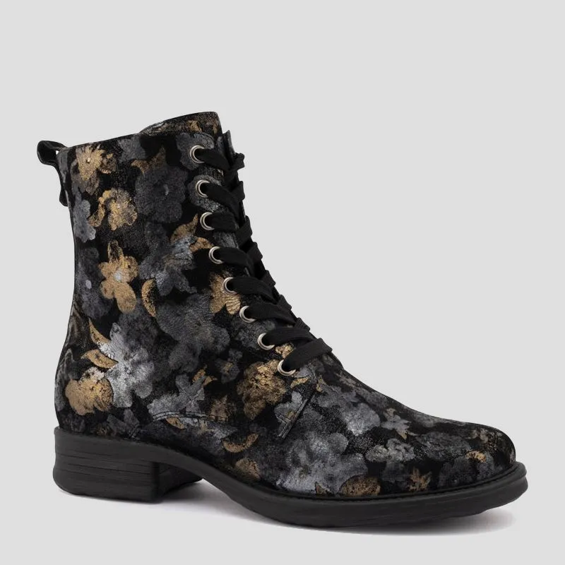 TROOPER PRINT - BLACK VINTAGE LEATHER LACE UP BOOTS