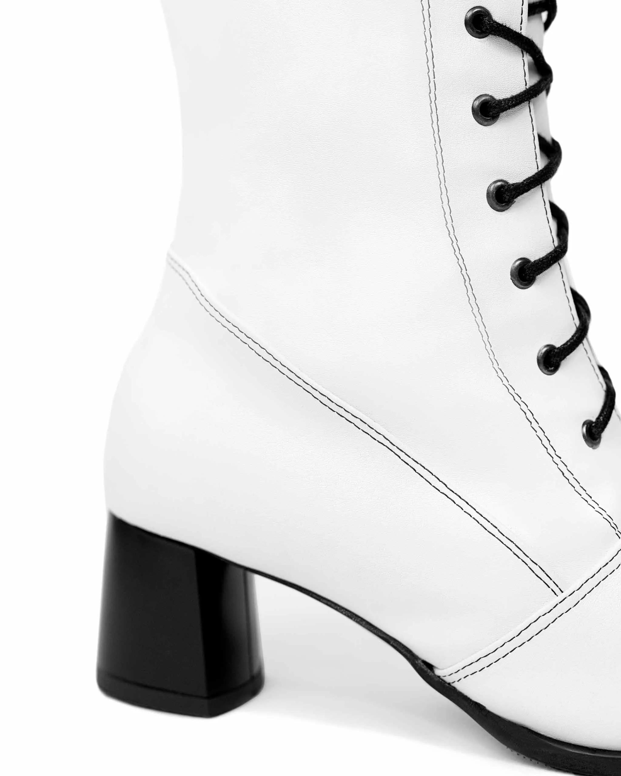 Women's Desserto Cactus Leather Vegan Ankle Boots | White