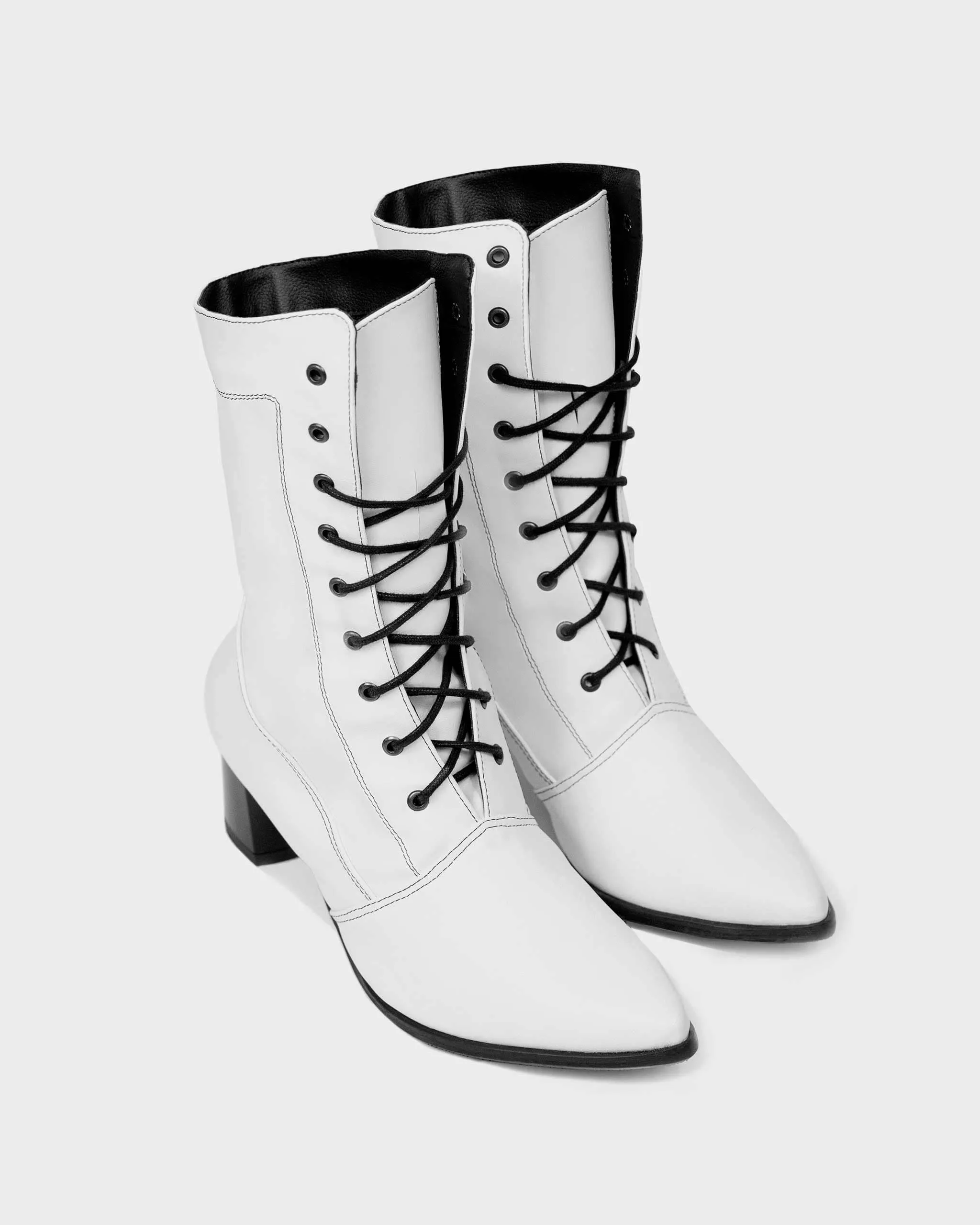 Women's Desserto Cactus Leather Vegan Ankle Boots | White