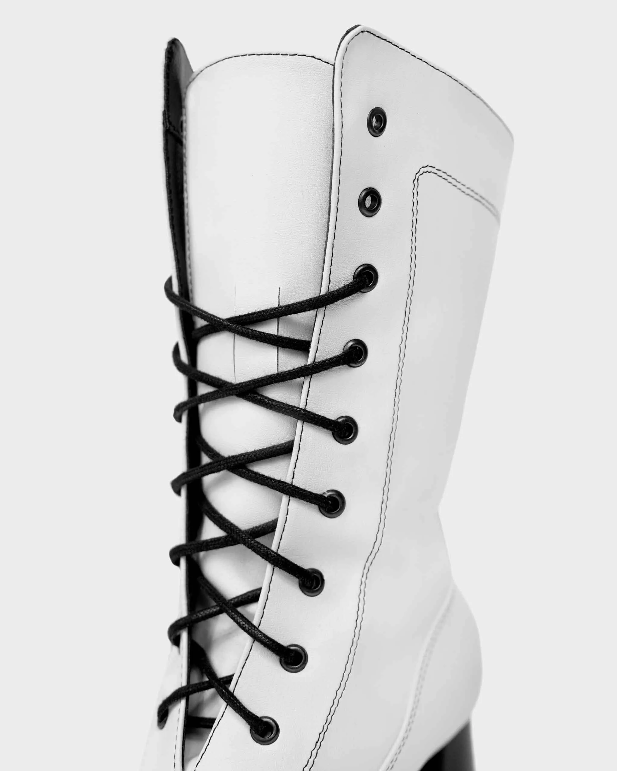 Women's Desserto Cactus Leather Vegan Ankle Boots | White