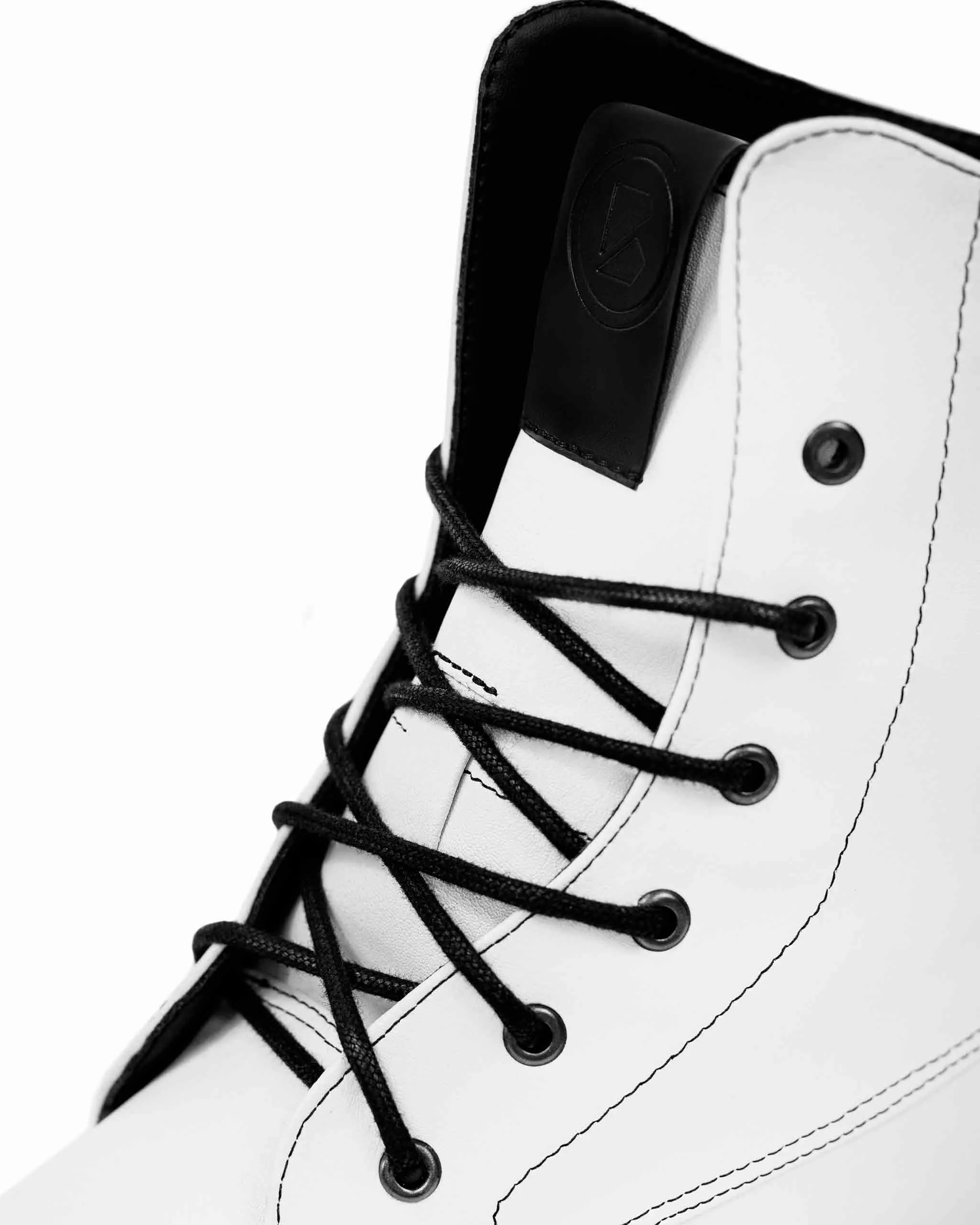 Women's Workers No. 2 Desserto Cactus Vegan Leather Boots | White