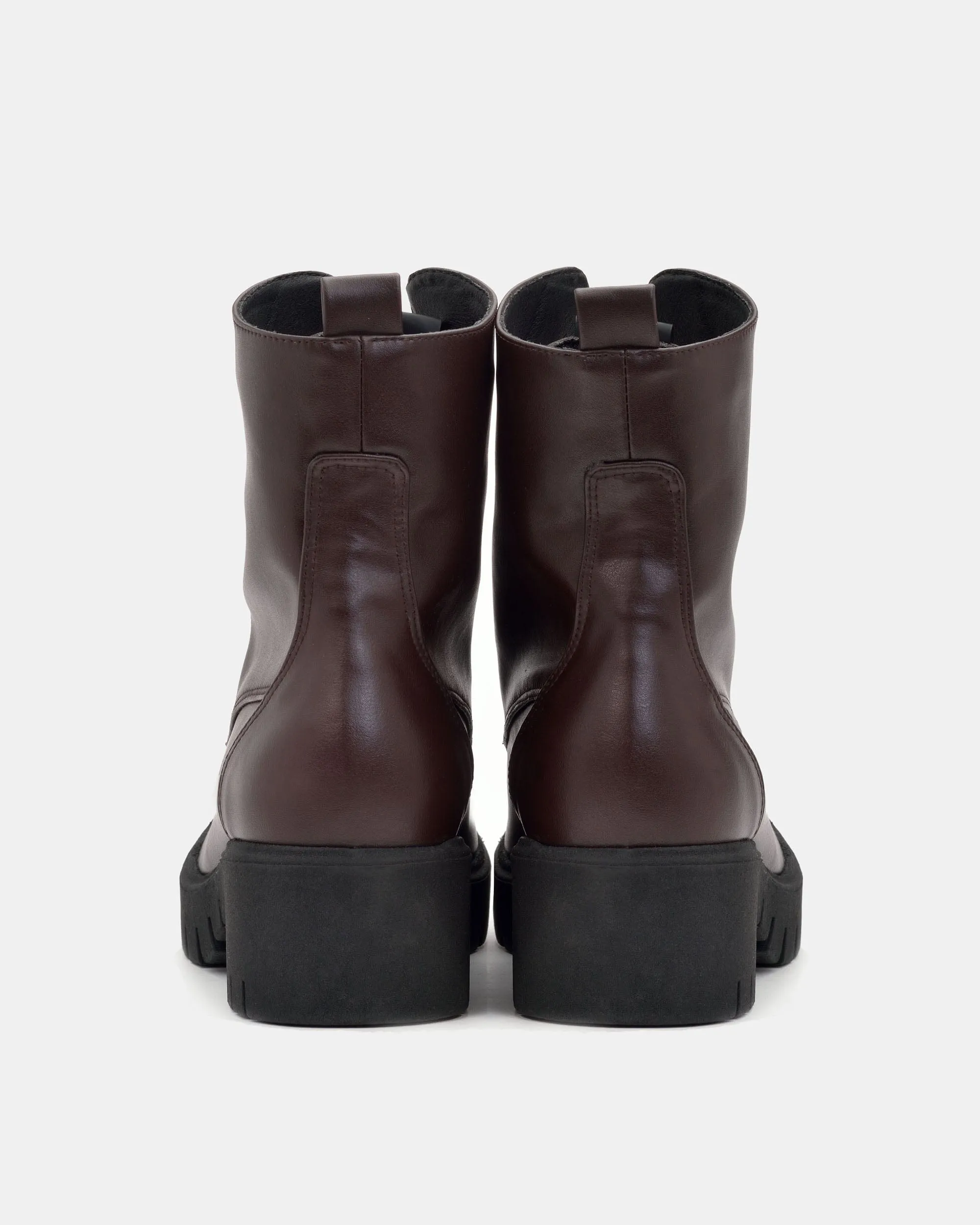 Women's Workers No. 3 Vegea Grape Leather Boots | Chocolate
